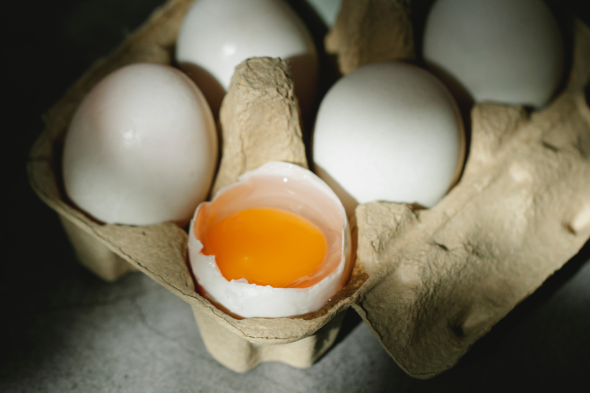 What are the natural sources of protein?