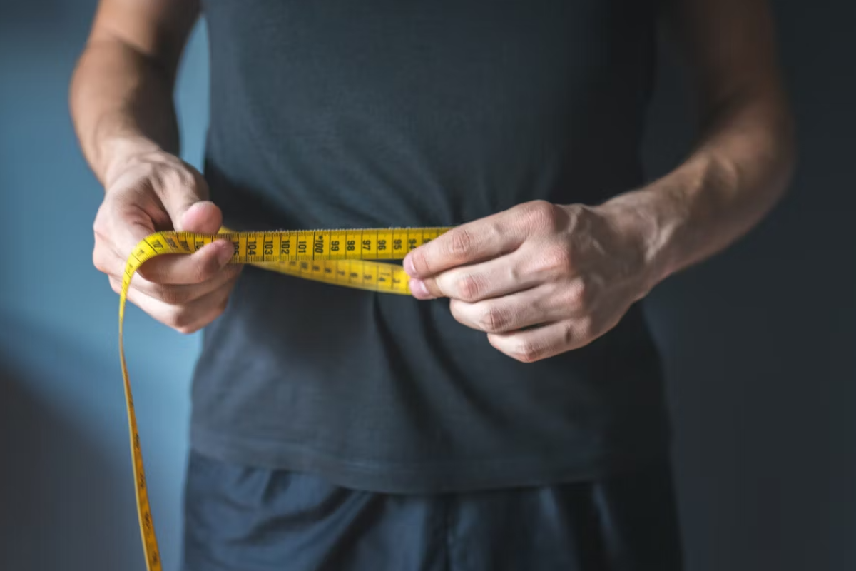 How to lose belly fat in a man?